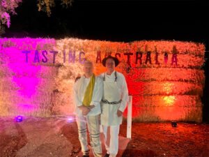 Tasting_Australia_Lameroo_robert_carmack